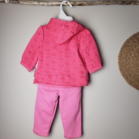 𝅺Carters Girls 2 Piece Set NWT - Picture 4 of 9